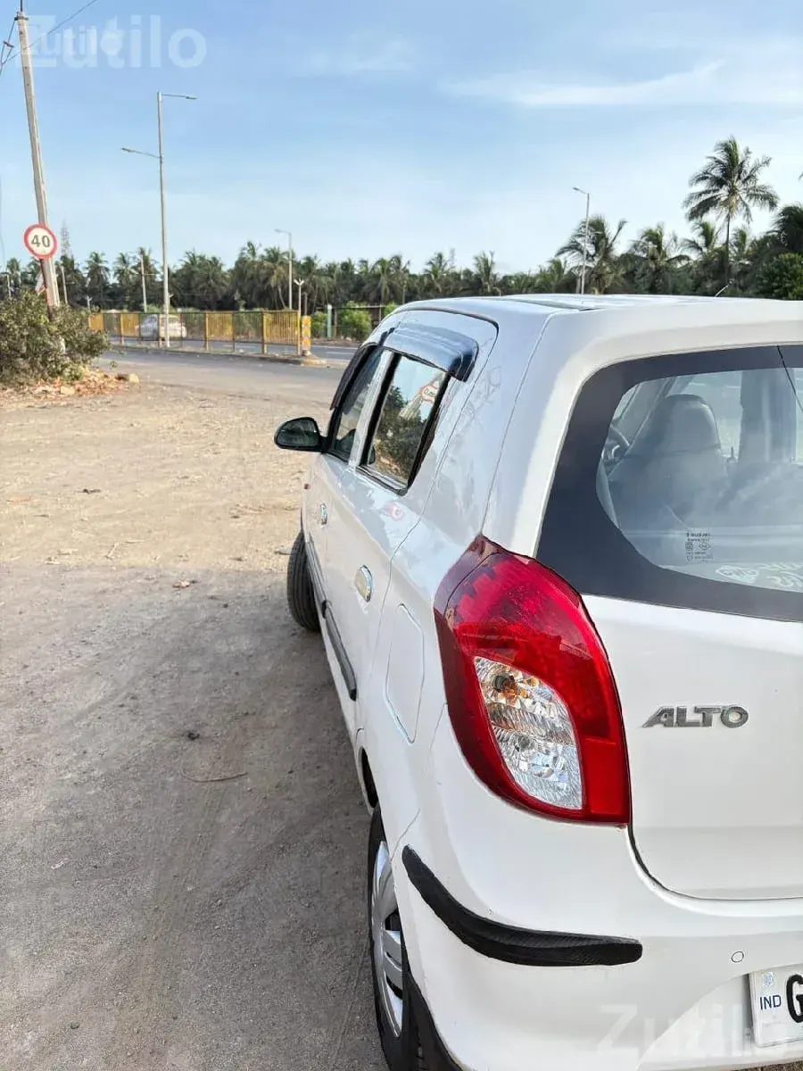 Maruti Suzuki Alto 800 Petrol CNG 2020 - કાર - ઢોકડવા - Image 3