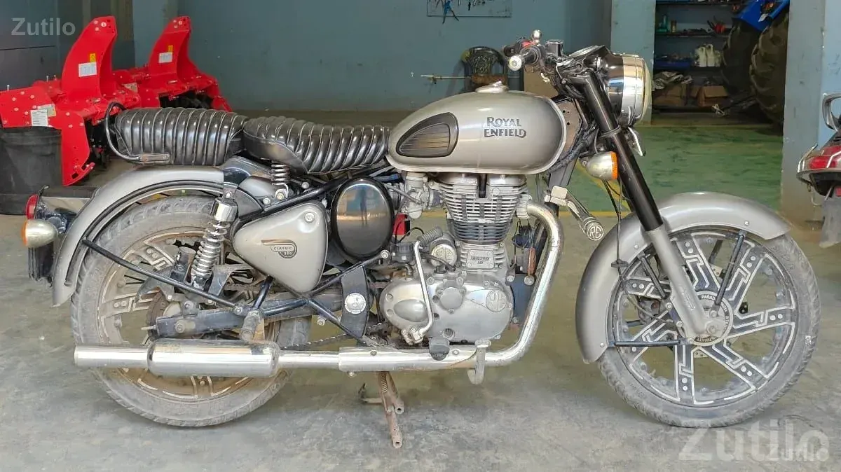 2019 Royal Enfield Bullet used bike - Bikes - Rajkot City - Image 3