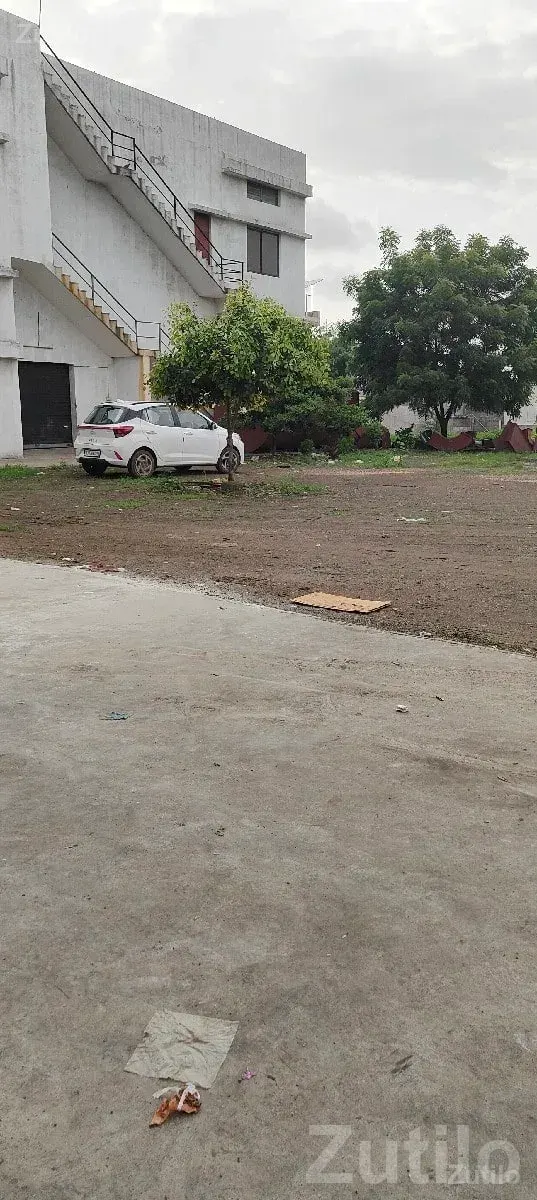Open Commercial Plot Near Building, Lodhika - Land & Plots - Lodhika - Image 1