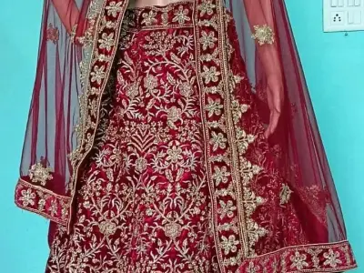 Bridal Lehenga Choli with Dupatta in Maroon Bridal Lehenga Choli with Dupatta in Maroon