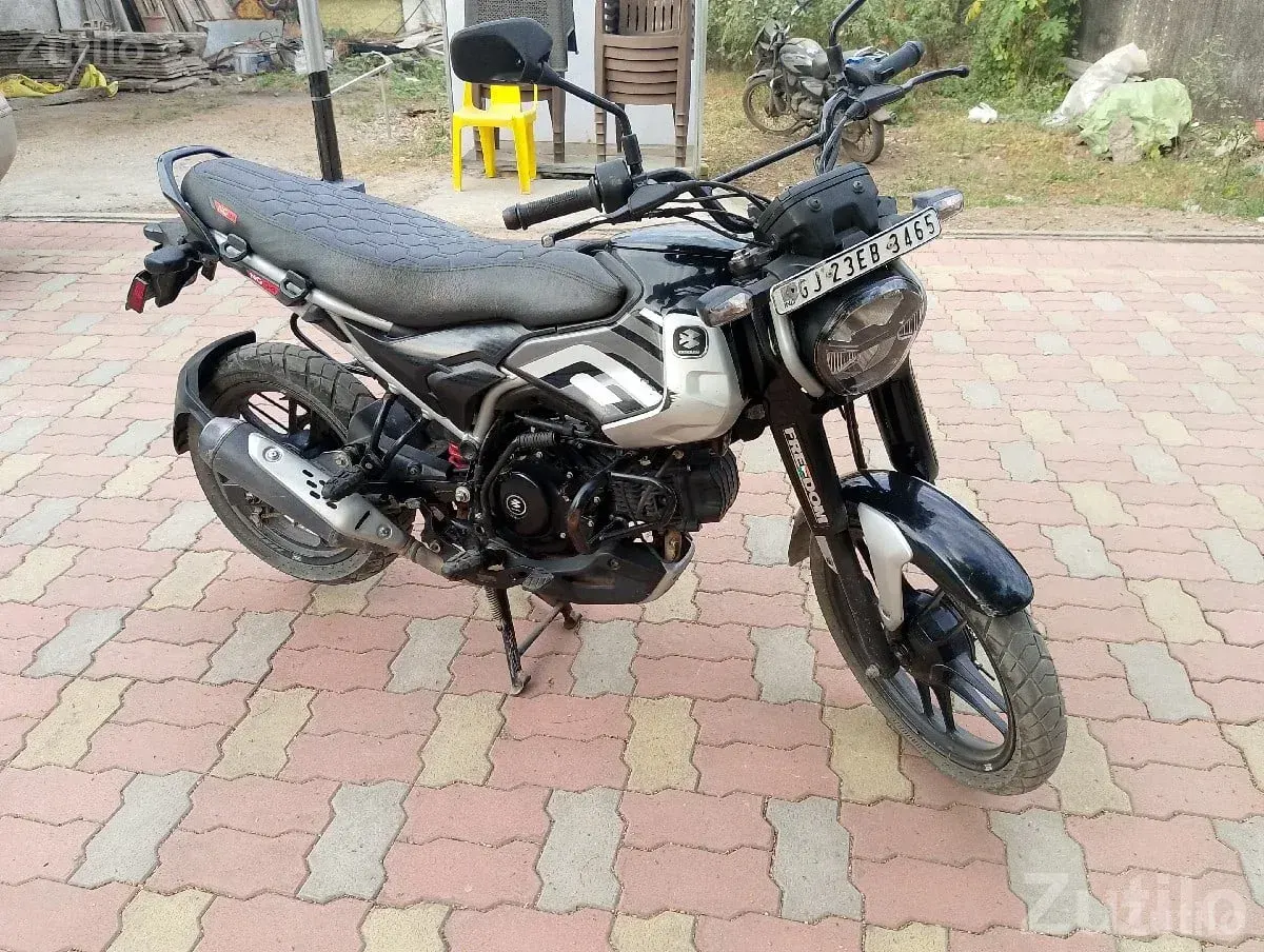 2024 Bajaj Freedom CNG Bike Black - Bikes - Kamrej - Image 2
