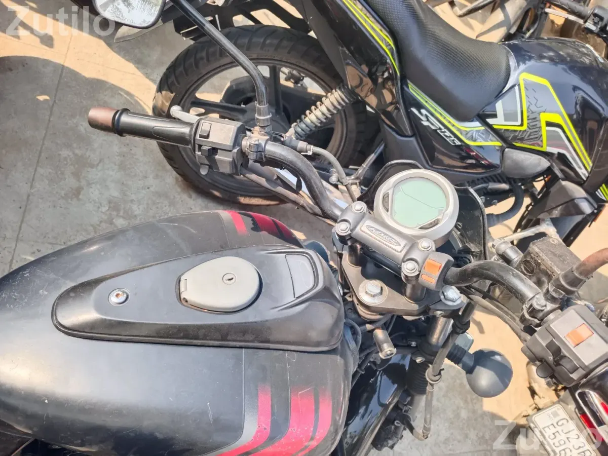 Avenger 220 street 2018 - Bikes - Borsad - Image 2