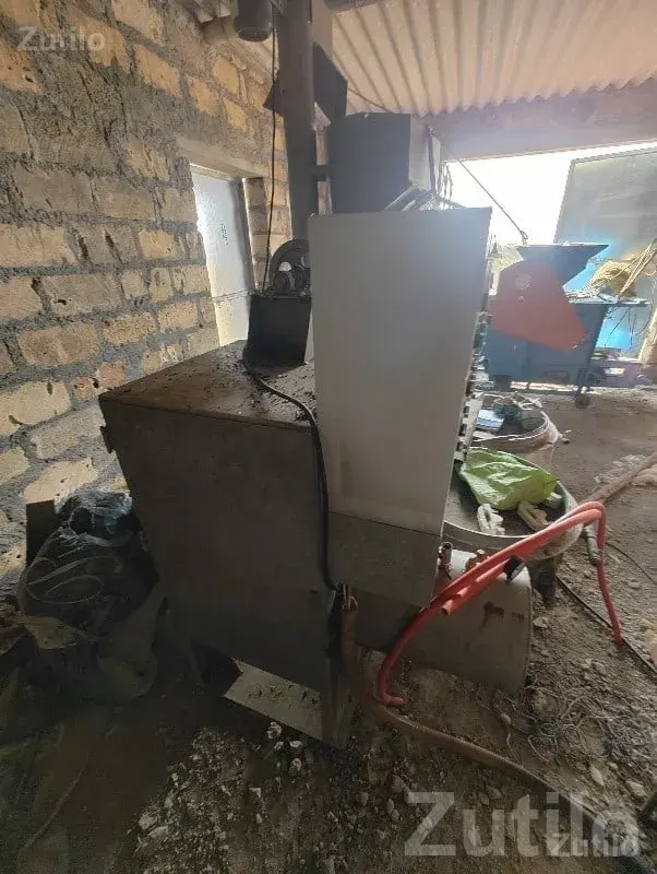 Fully Automatic Mini Ghani Oil Machine - મશીનરી - કલ્યાણપુર - Image 2