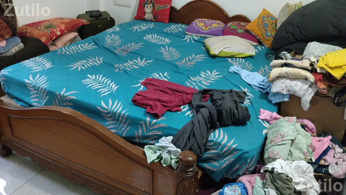 7 seater sofa + 2 queen size bed - સોફા સેટ અને કાઉચ - અમદાવાદ શહેર - Image 2