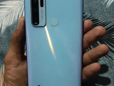 VIVO Y50 VIVO Y50