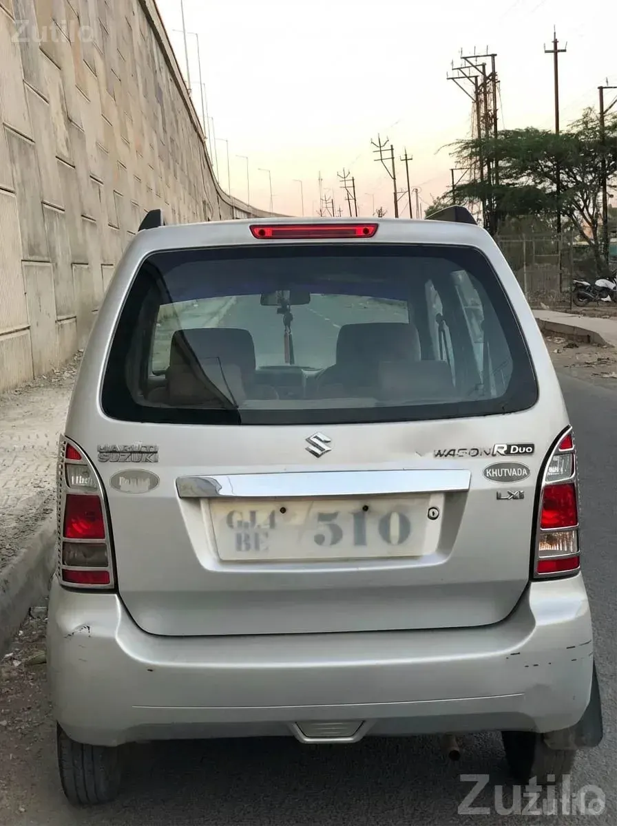 Maruti WagonR 2011 Silver, 31k km Only - Cars - Mahuva - Image 4