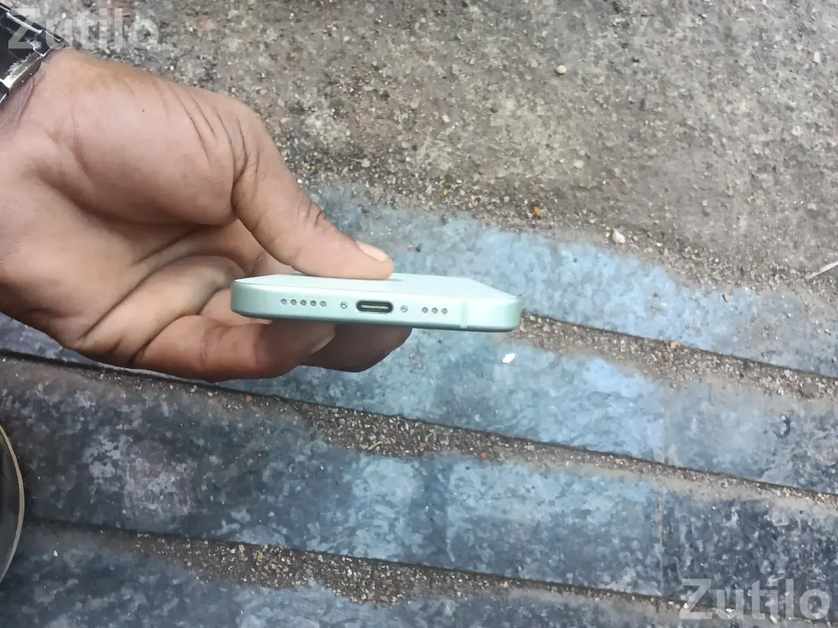 I phone 15 - મોબાઇલ ફોન - સુરત શહેર - Image 4