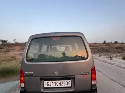 Maruti Suzuki Eeco 6 Seater 2022 CNG Van
