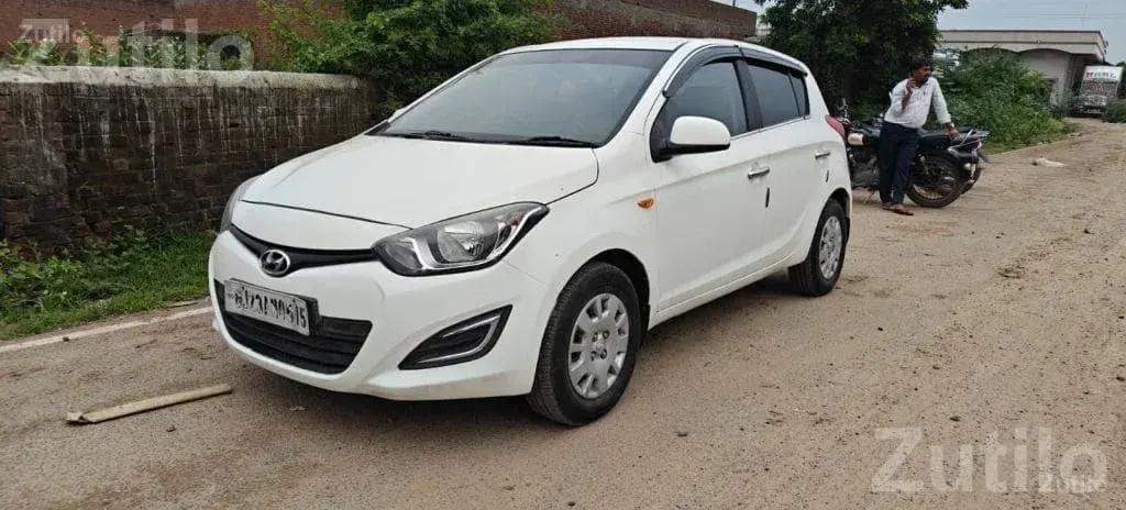Hyundai i20 Magna 2013 First Owner Car - Cars - Daskroi - Image 3