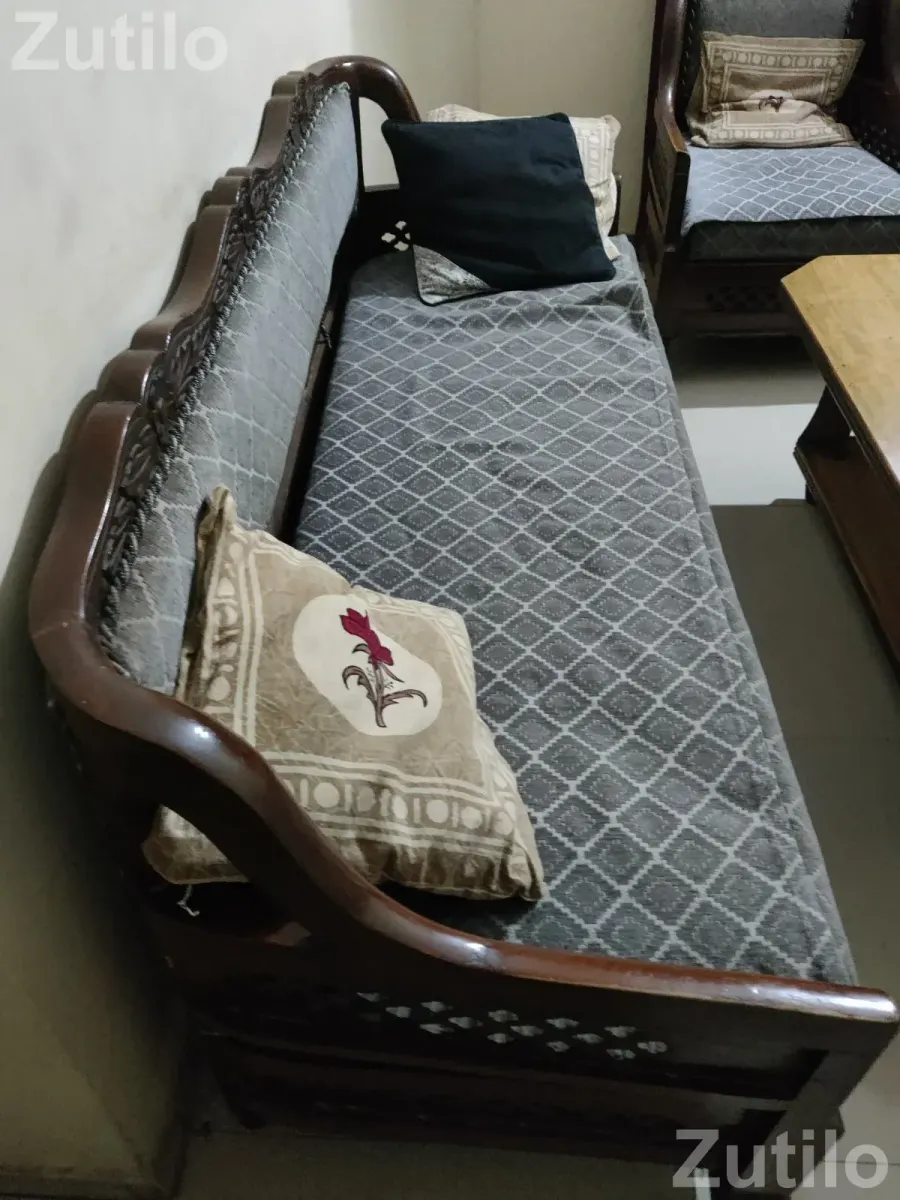 Sofa set - સોફા સેટ અને કાઉચ - દસ્ક્રોઇ - Image 2