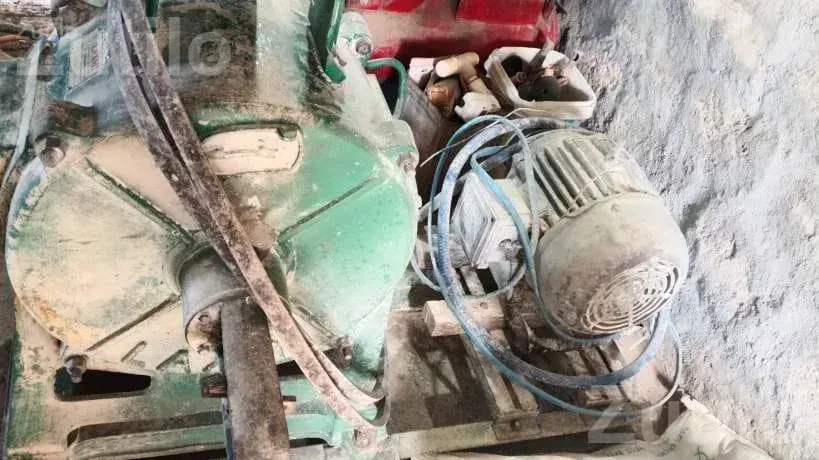 Domestic Flour Mill Machine with Crompton Motor - Machinery - Dhokadva - Image 5