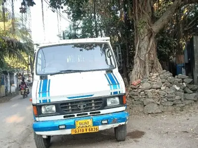 Tata 407 Goods Carrier 2004 Model Tata 407 Goods Carrier 2004 Model