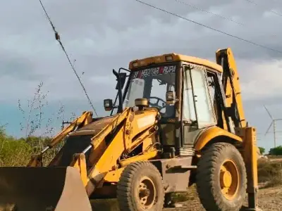 JCB Backhoe Loader 2007 Model