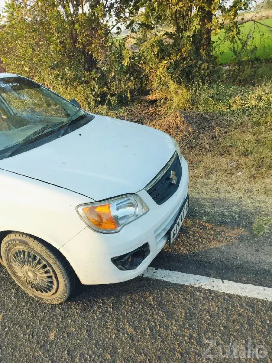 White Alto K10 Compact City Car - કાર - બાબરા - Image 2