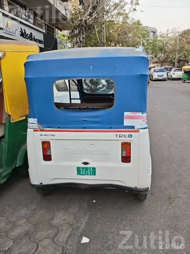 2021 Electric Auto Rickshaw with 130 km Range - Auto Rickshaws - Gondal - Image 4