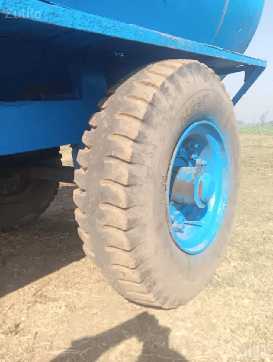 Used Water Tanker Trailer for Sale - અન્ય ઔદ્યોગિક વસ્તુઓ - પેટલાદ - Image 3