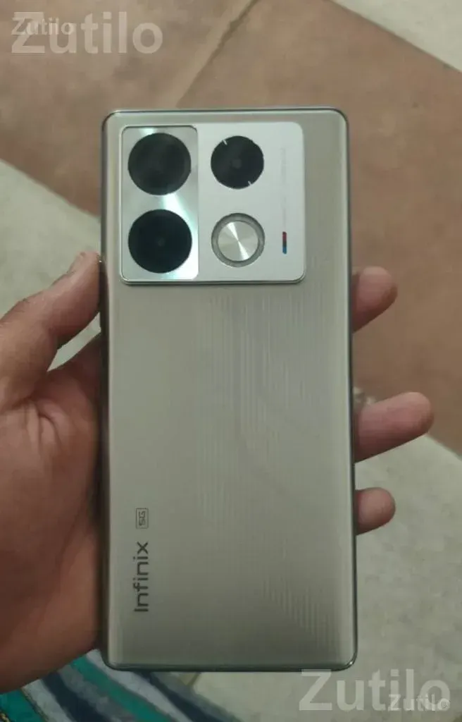 Infinix Note 40 Pro 5G BMW Edition 256GB - Mobile Phones - Palanpur - Image 5