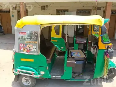 CNG Auto Rickshaw October 2022 Model