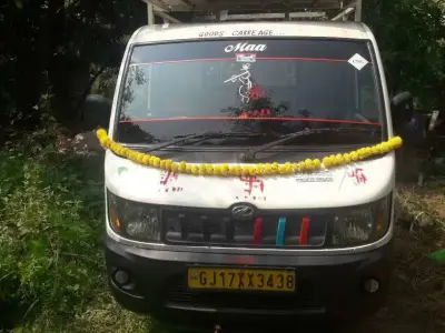 2023 Mahindra Supro CNG Mini Truck