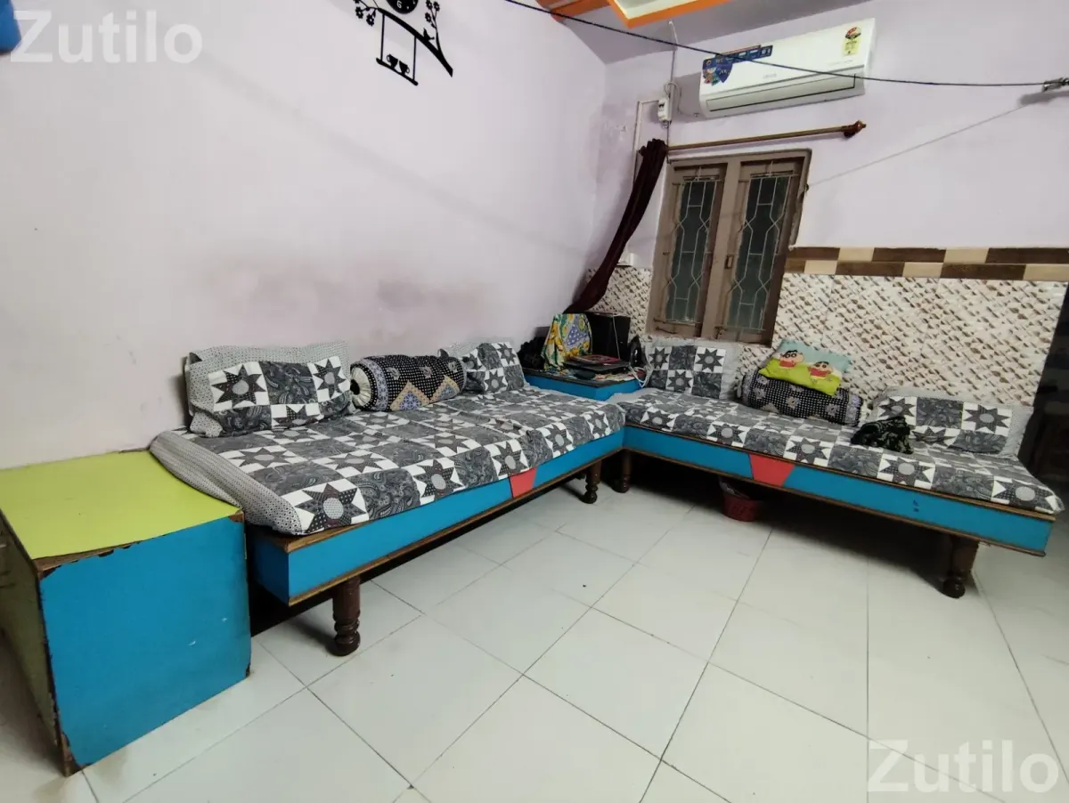 Bed, Setti Set for Hall - પલંગ અને ગાદલા - અમદાવાદ શહેર - Image 2