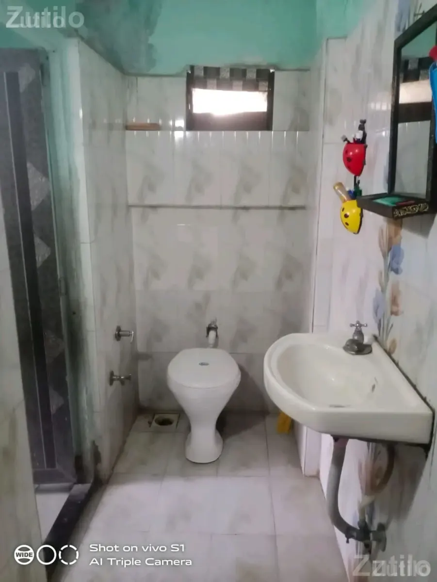 Residential House for Sale in Navsari - ઘર વેચાણ માટે - નવસારી - Image 4