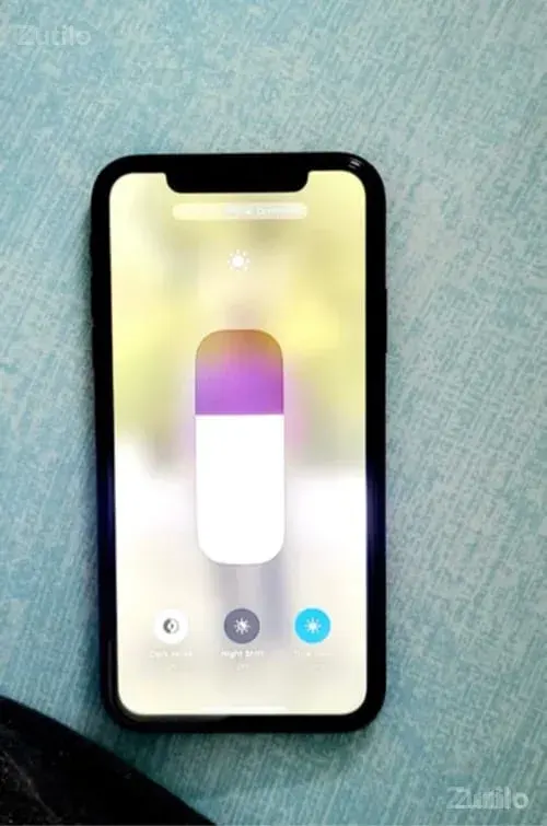 I phone xr se સાટા કરવાના સે - Mobile Phones - Bhuj - Image 1
