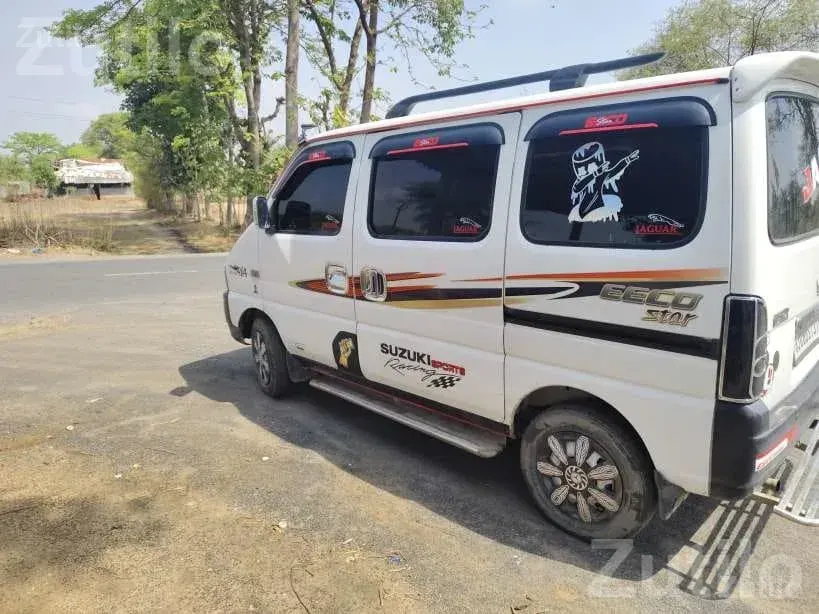2019 Maruti Suzuki Eeco White Van - Vans - Dahod City - Image 4