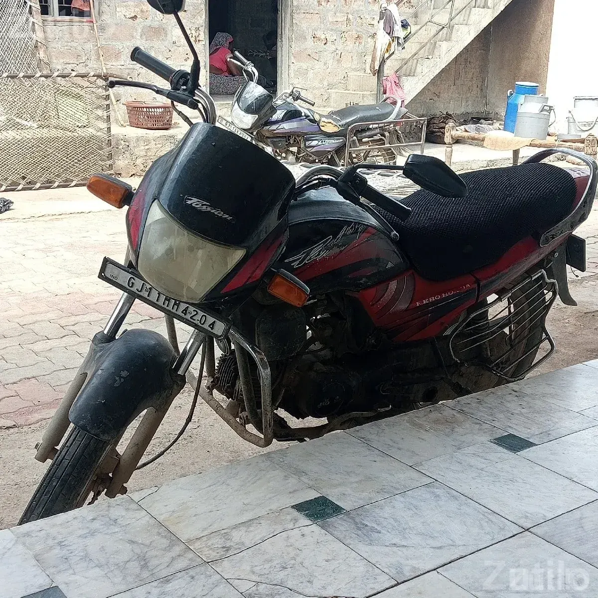 2009 Hero Honda Passion Motorcycle - બાઇક્સ - કેશોદ - Image 3