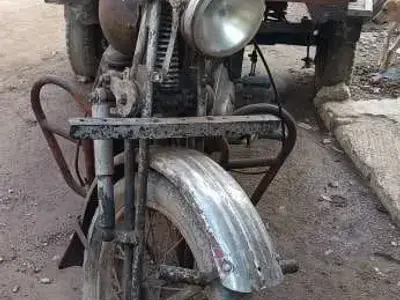 Used Cargo Auto Rickshaw Loading Vehicle Used Cargo Auto Rickshaw Loading Vehicle
