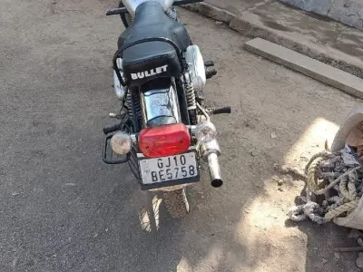 Royal Enfield Bullet 2012 Model Bike Royal Enfield Bullet 2012 Model Bike