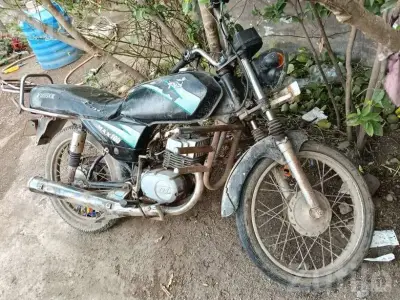 TVS Max 100 1990 Petrol Bike TVS Max 100 1990 Petrol Bike