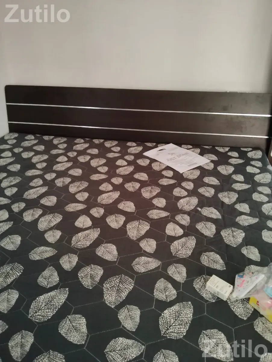 Bed with mattress - પલંગ અને ગાદલા - અમદાવાદ શહેર - Image 2