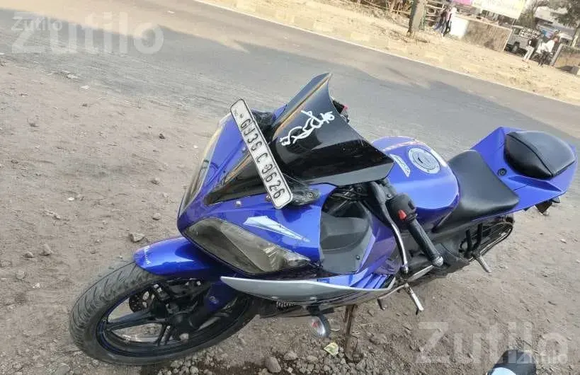 2016 Yamaha R15, 40,000 km, 1 Owner - બાઇક્સ - મોરબી - Image 3