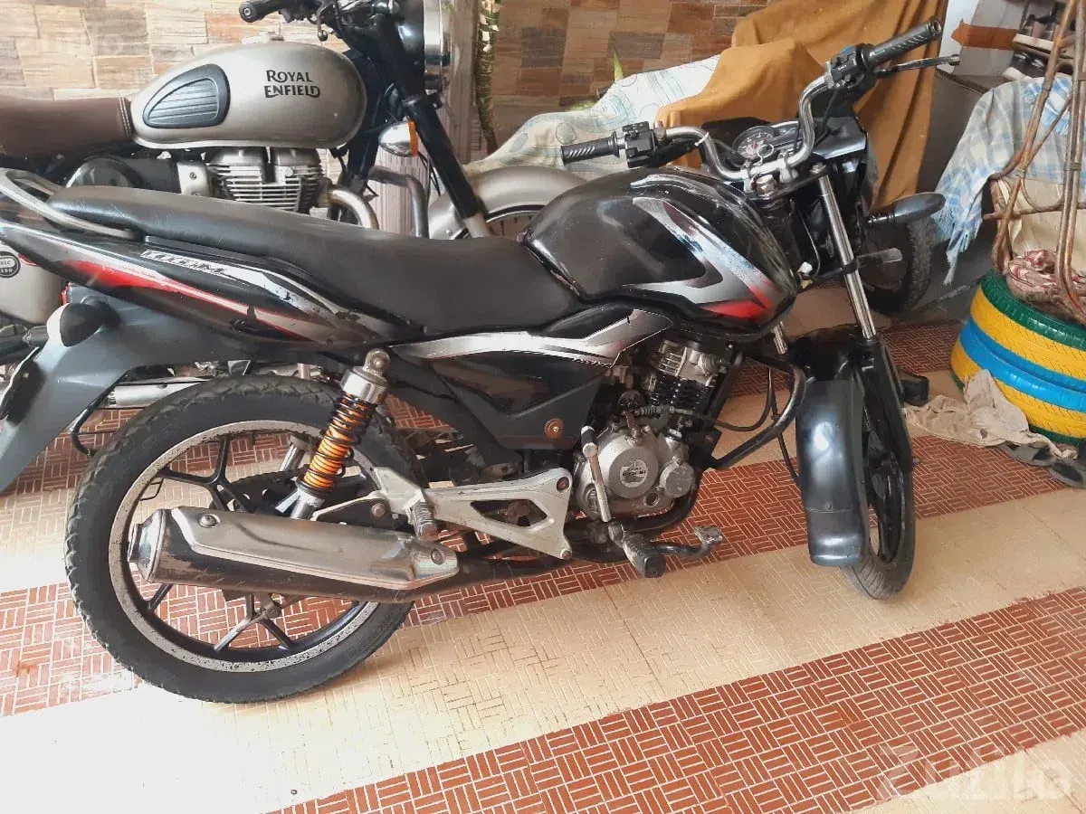Bajaj Discover 100M 2014 Bike for Sale - Bikes - Bhanvad - Image 3