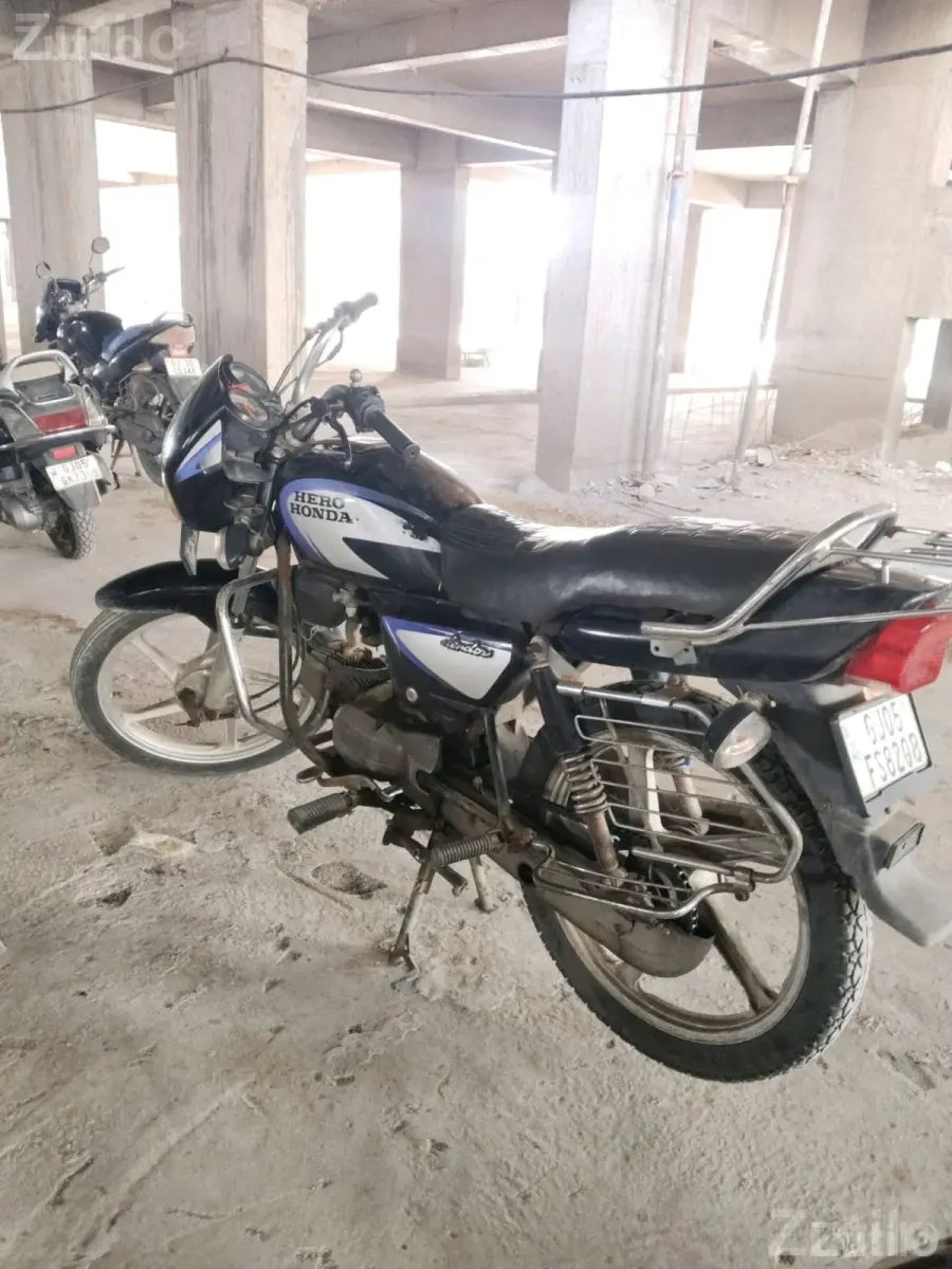 Hero Honda Splendor 2009 Bike - બાઇક્સ - સુરત શહેર - Image 3