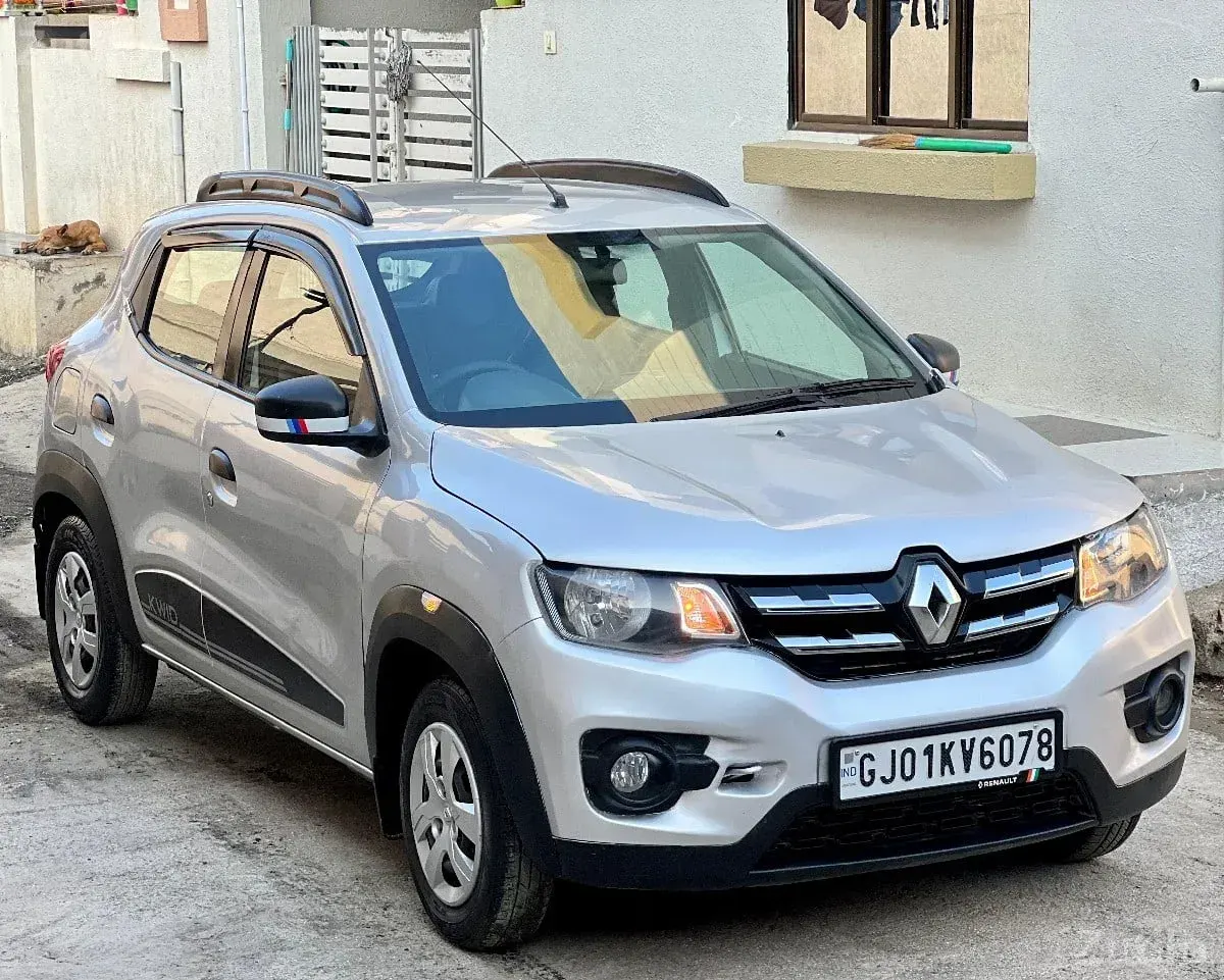 Kwid RXT (O) Cng Sequence - Cars - Keshod - Image 4