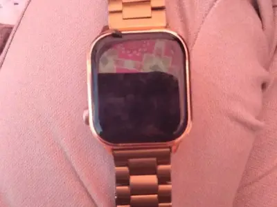 Gold Metal Strap Smart Watch Gold Metal Strap Smart Watch