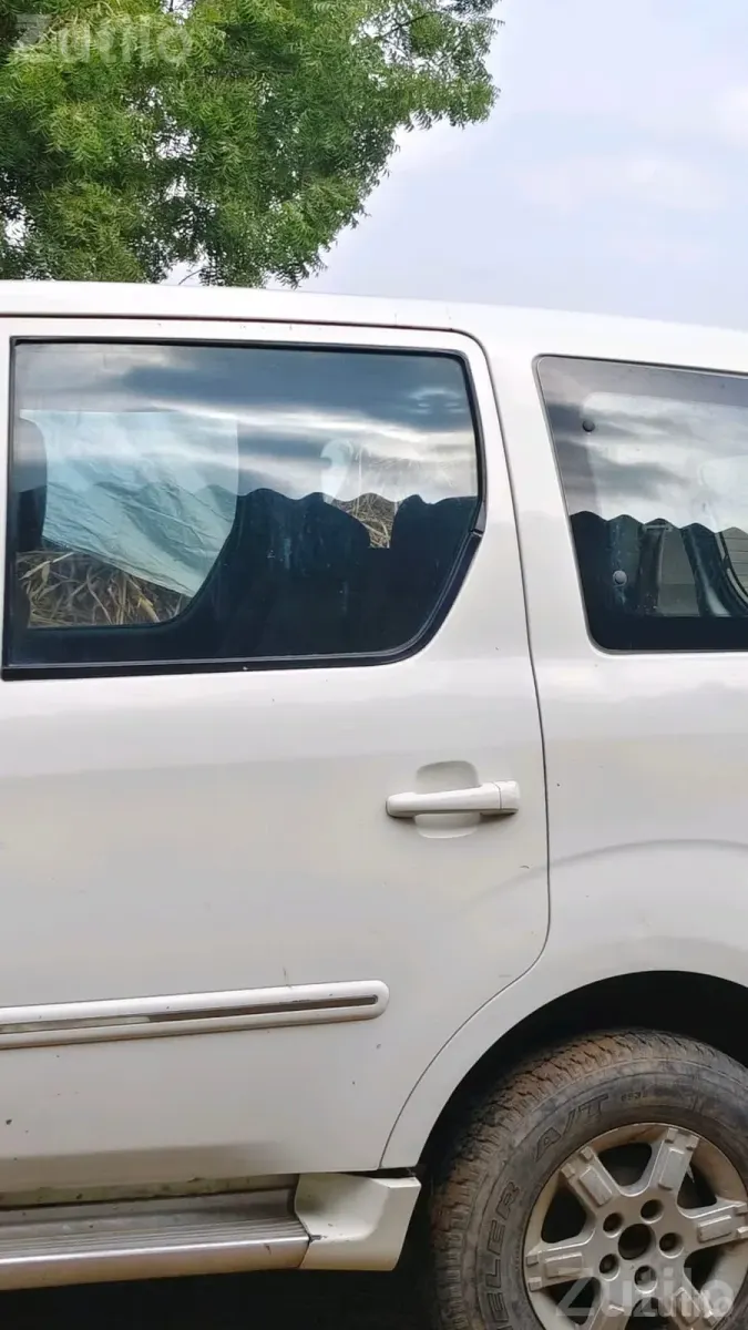 Mahindra Xylo Car for Sale - Cars - Dahod City - Image 3