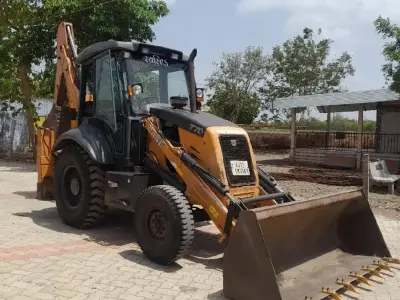 CASE 770 Backhoe Loader 2018 19 Model