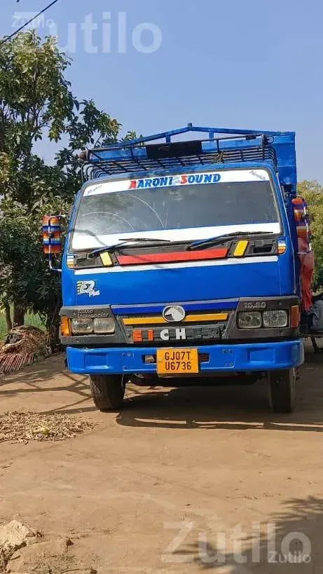 Eicher 10.80 Truck 2009 Model - Trucks & Lorries - Godhra - Image 2