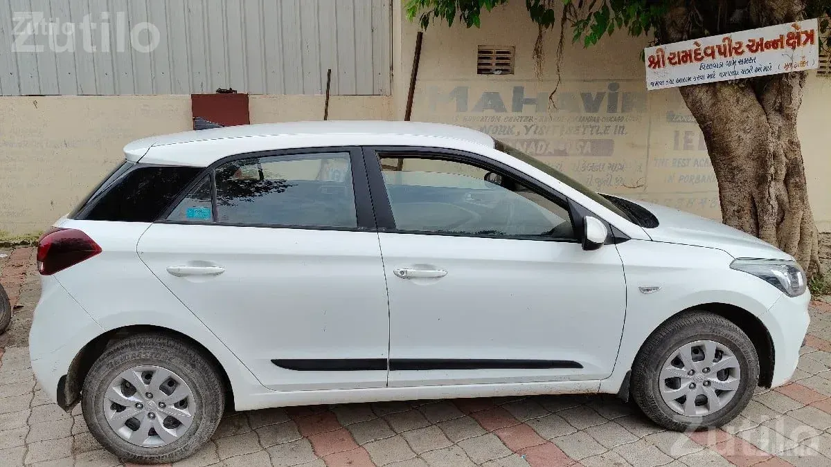 Hyundai i20 Petrol 2019 29000 Km - કાર - પોરબંદર - Image 2