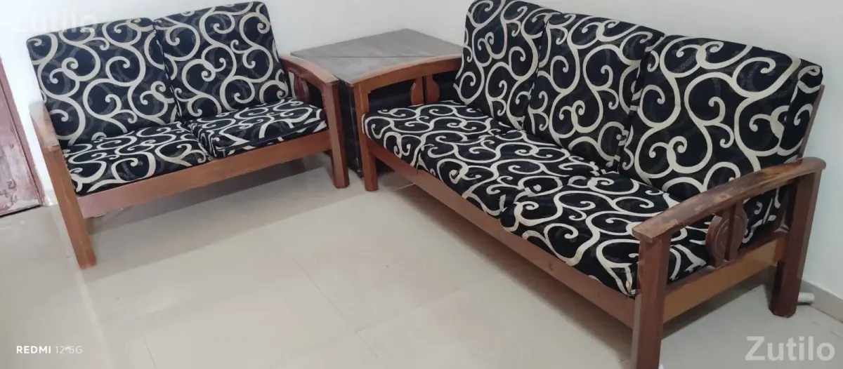 SOFA SET 3+2 +1 CHAIR AND PLUS-1CORNER BOX 2 X 2 - Sofa Sets - Vadodara City - Image 5