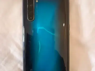 Realme 6 Pro Blue Quad‑Camera Phone Realme 6 Pro Blue Quad‑Camera Phone
