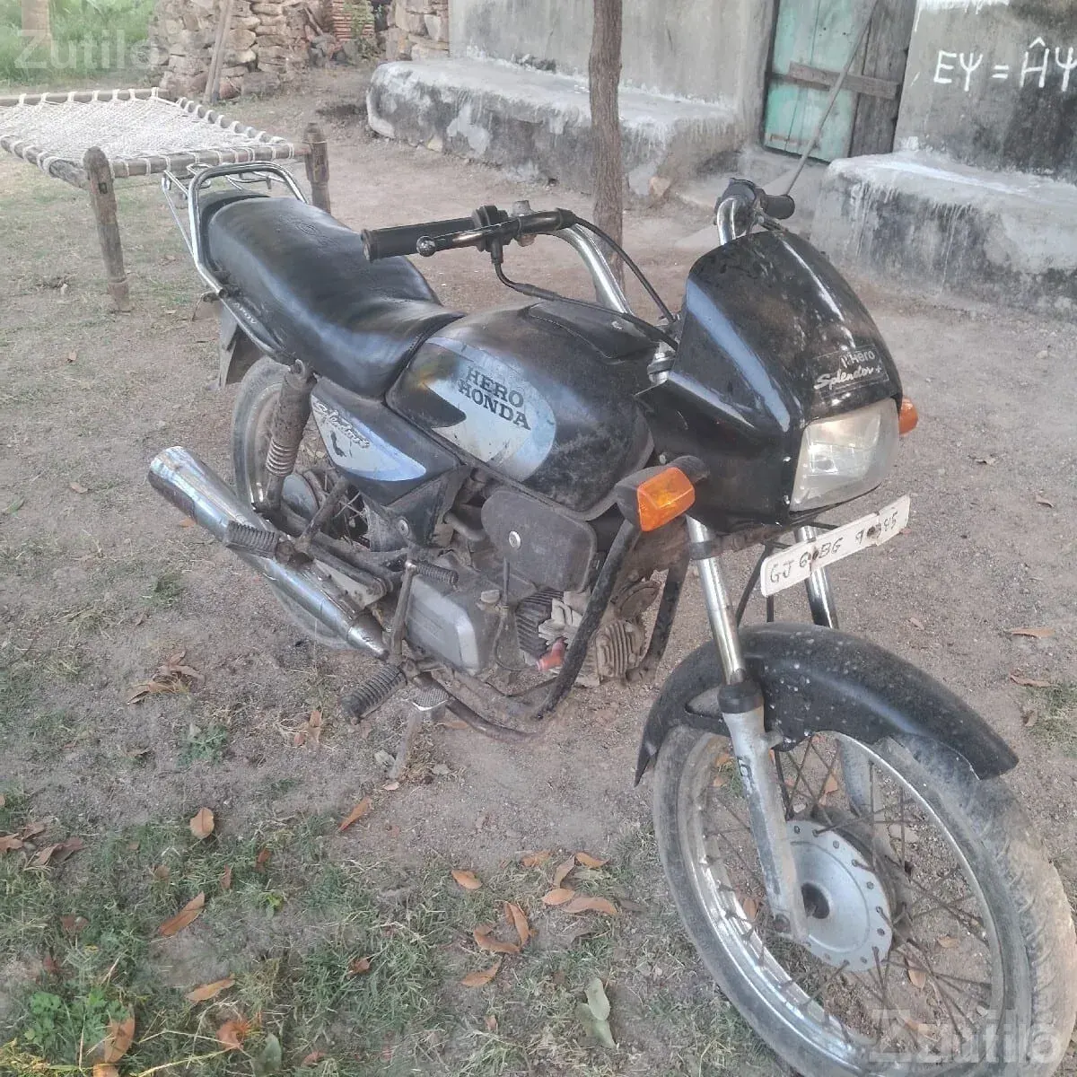 Hero Honda Splendor Plus 2004 Bike - Bikes - Bhanvad - Image 2
