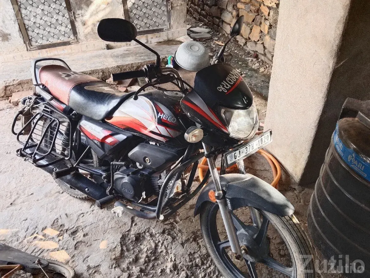 Hero HF Deluxe i3S Bike in Black Red - Bikes - Kalyanpur - Image 3