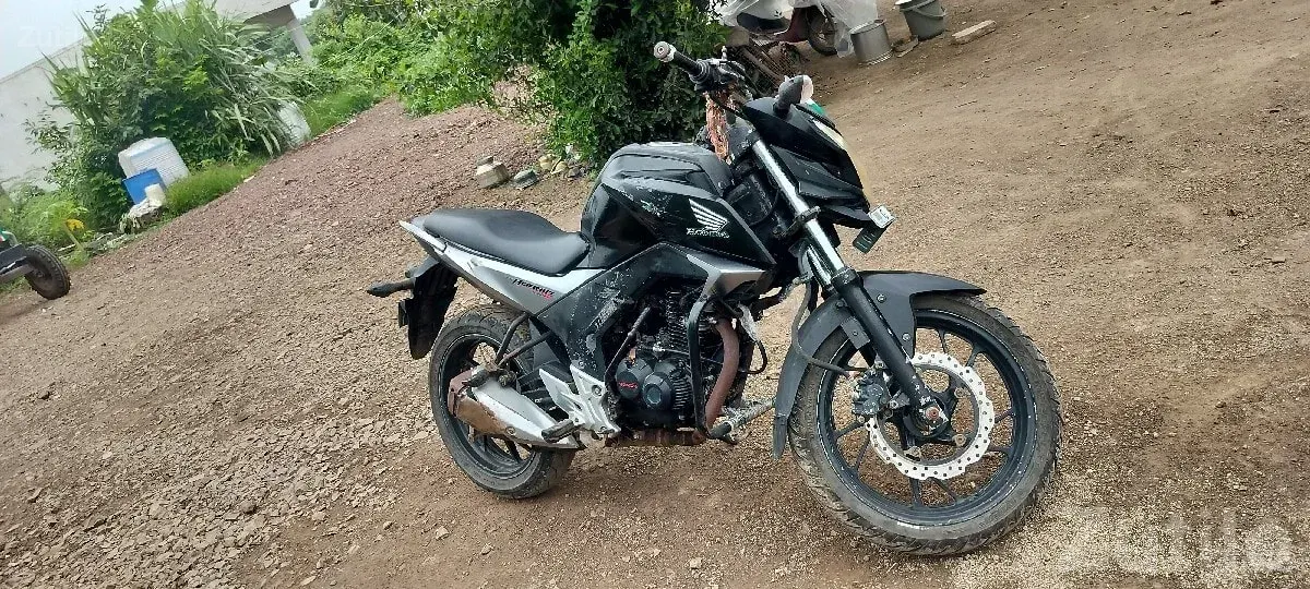 Honda CB Hornet 160cc 2016 Bike for Sale - Bikes - Khambhalia - Image 3