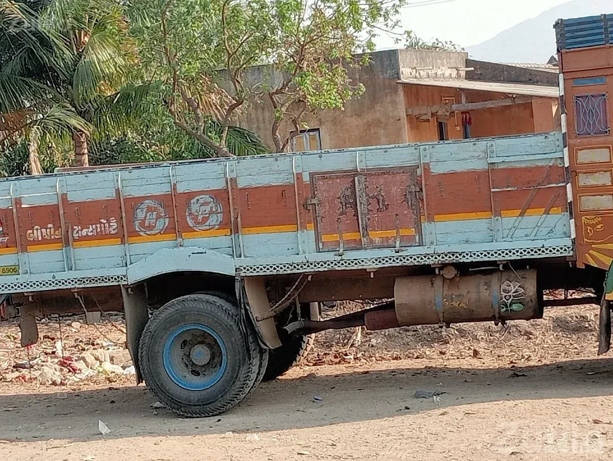 Tata 1612 Goods Truck for Sale - Trucks & Lorries - Bhanvad - Image 3