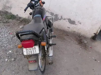 Hero Splendor 2022 Used Bike for Sale Hero Splendor 2022 Used Bike for Sale