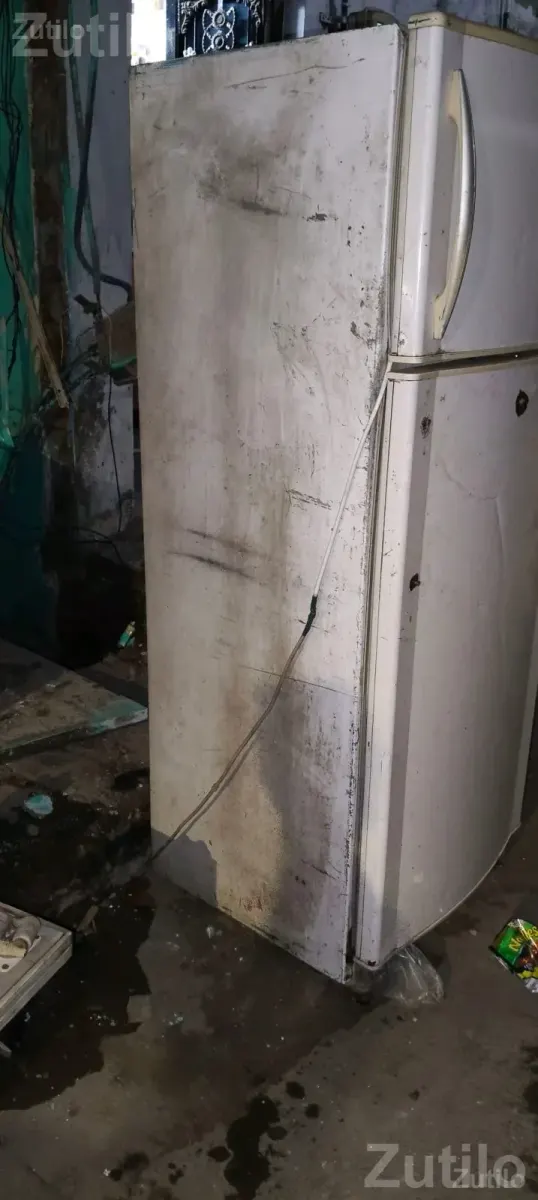 Double Door Refrigerator in Working Condition - ફ્રિજ - અમદાવાદ શહેર - Image 3