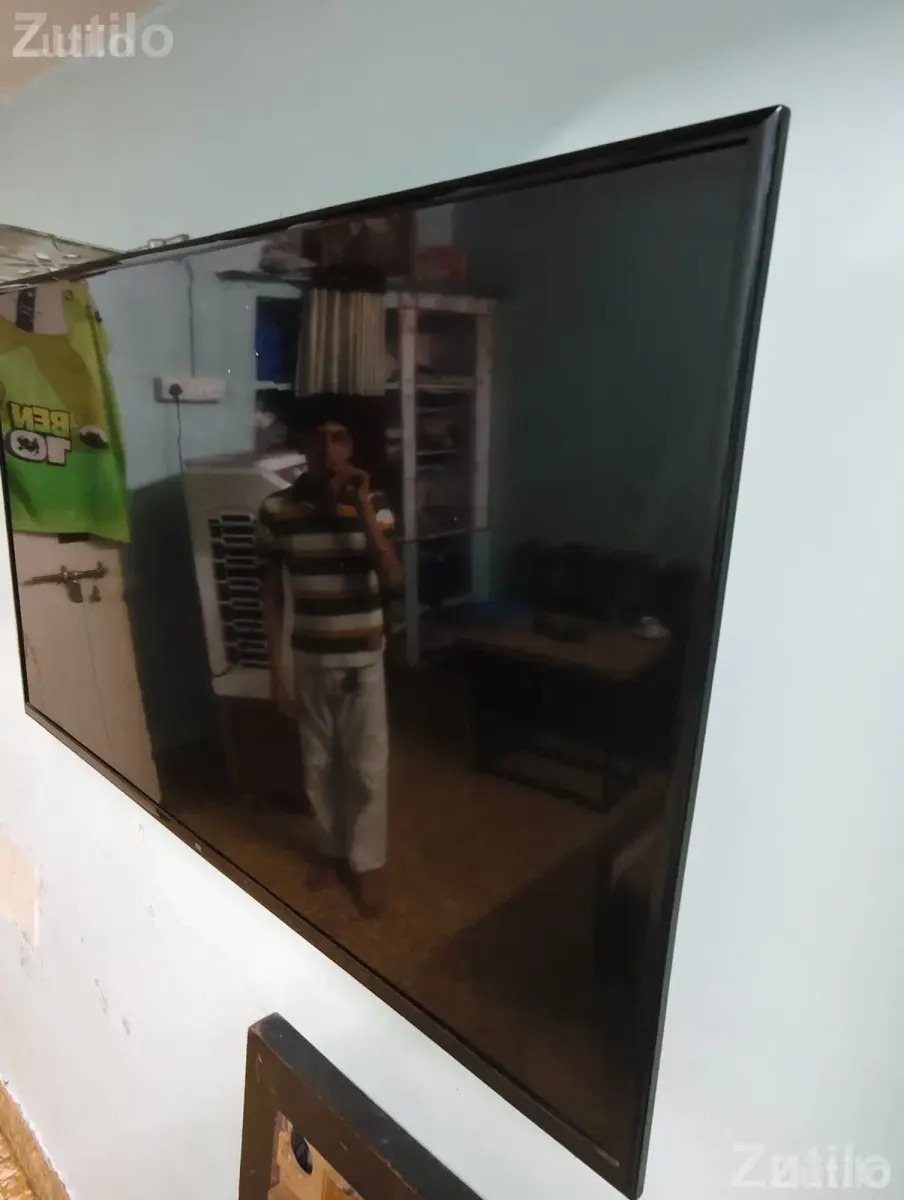43 inchMI TV display panel damage - ટીવી - અમદાવાદ શહેર - Image 4